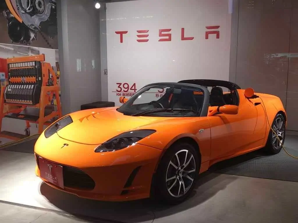 tesla roadster